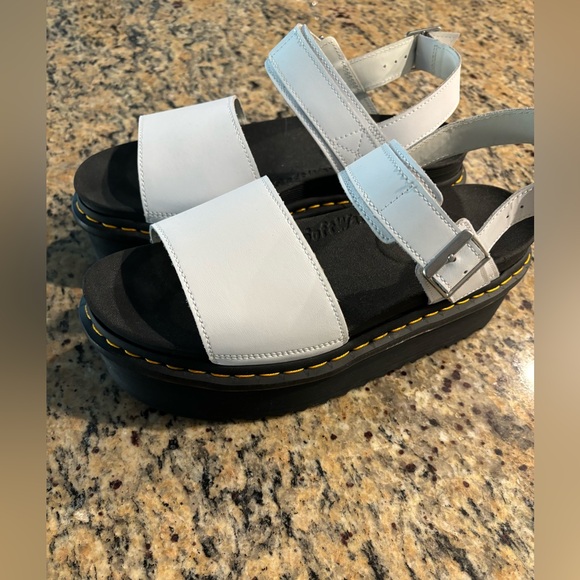NWOT Dr. Martens Women's Voss Quad Platform Sandals White Size 11 Shoes - Picture 4 of 8